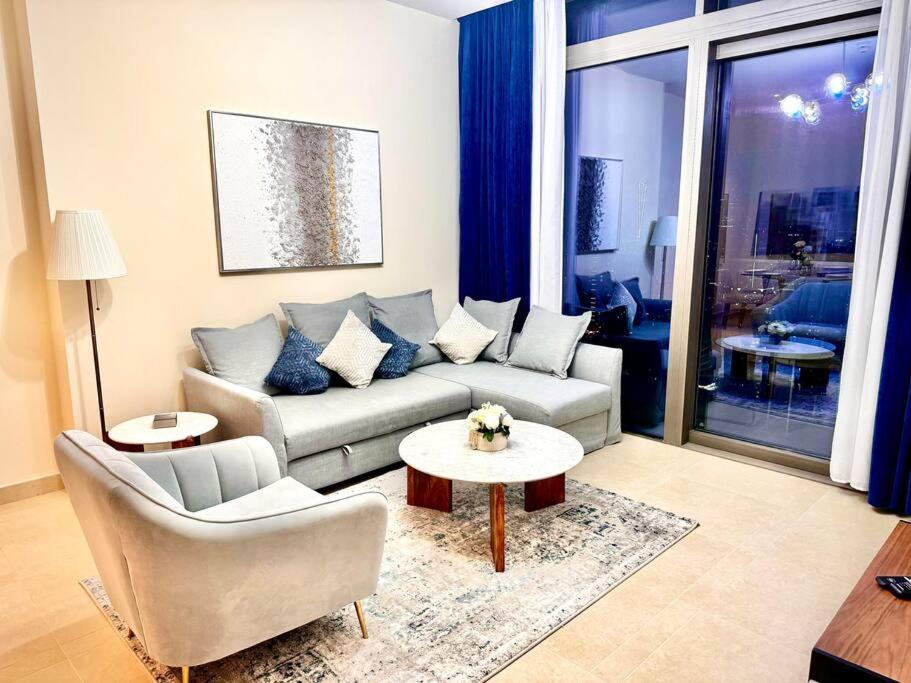 Marina Gate 1 Deluxe Appartement